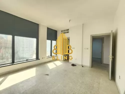 Residential Ready Property 3 Bedrooms U/F Apartment  for rent in Abu Dhabi #51266 - 1  image 