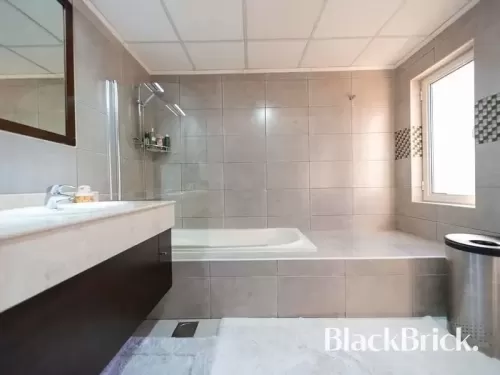 yerleşim Hazır Mülk 5 Yatak Odası F/F Müstakil Villa  satılık içinde Dubai #51424 - 1  image 