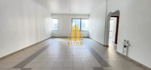 Residential Ready Property 3 Bedrooms U/F Apartment  for rent in Abu Dhabi #51511 - 1  image 