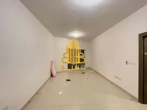 Wohn Klaar eigendom 3 Schlafzimmer U/F Wohnung  zu vermieten in Abu Dhabi #51512 - 1  image 