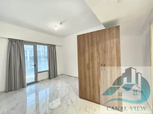 yerleşim Hazır Mülk 1 yatak odası U/F Apartman  kiralık içinde Abu Dabi #51600 - 1  image 