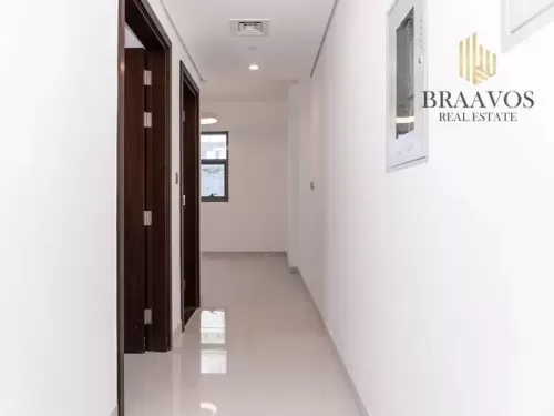 Residential Ready Property 1 Bedroom U/F Apartment  for rent in Jumeirah Village Circle , Dubai #51829 - 1  image 