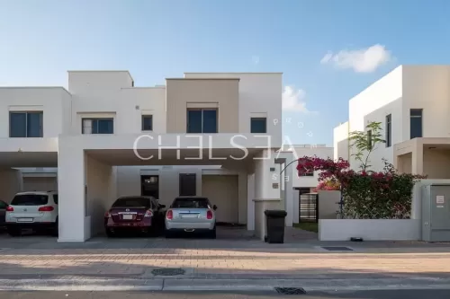 Residential Ready Property 4 Bedrooms U/F Apartment  for rent in Dubai #52059 - 1  image 