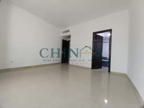 Residential Ready Property 1 Bedroom U/F Apartment  for rent in Dubai #52088 - 1  image 