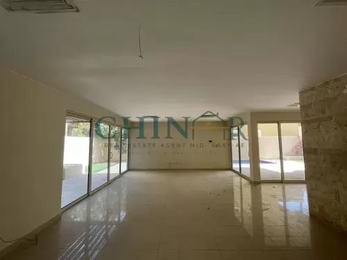 Residential Ready Property 4 Bedrooms U/F Standalone Villa  for rent in Dubai #52093 - 1  image 