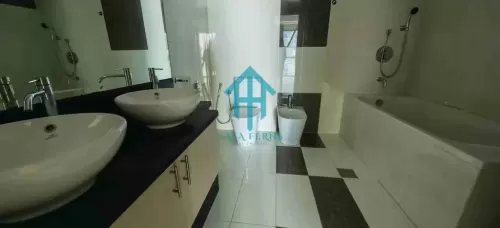 yerleşim Hazır Mülk 2 yatak odası U/F Apartman  kiralık içinde Dubai #52176 - 1  image 