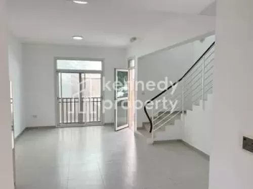 Residential Ready Property 2 Bedrooms U/F Townhouse  for sale in Dubai #52388 - 1  image 