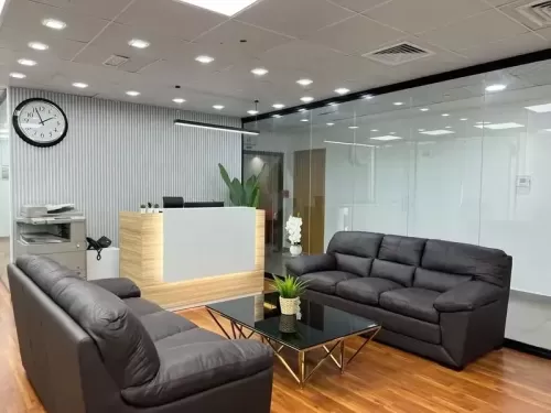 Commercial Ready Property F/F Office  for rent in Business Bay , Dubai #52634 - 1  image 