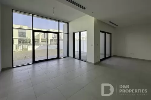 Residencial Listo Propiedad 3 dormitorios U / F Casa de pueblo  alquiler en Dubai #52838 - 1  image 