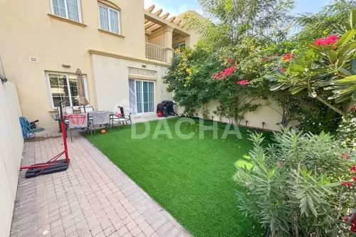 Residential Ready Property 2 Bedrooms U/F Townhouse  for sale in Dubai #53179 - 1  image 