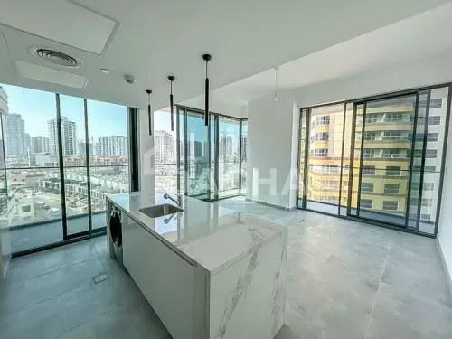 yerleşim Hazır Mülk 1 yatak odası U/F Apartman  kiralık içinde Dubai #53216 - 1  image 