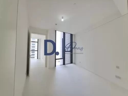 Residential Ready Property 1 Bedroom S/F Apartment  for rent in Abu Dhabi #53321 - 1  image 