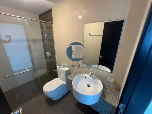 yerleşim Hazır Mülk 3 yatak odası S/F Apartman  kiralık içinde Abu Dabi #53559 - 1  image 