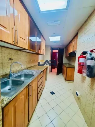 Résidentiel Propriété prête 2 chambres U / f Appartement  a louer au Cité Mohamed Ben Zayed , Abou Dhabi #53834 - 1  image 