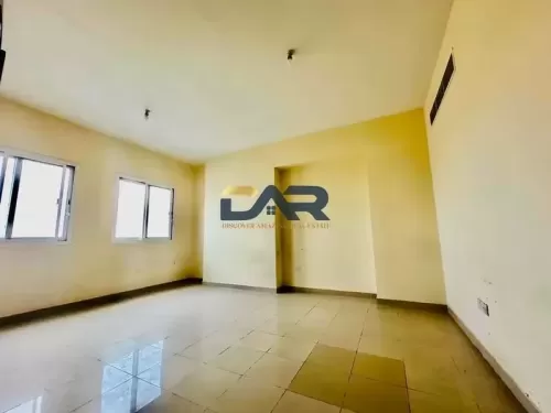 yerleşim Hazır Mülk 2 yatak odası U/F Apartman  kiralık içinde Muhammed Bin Zayed Şehri , Abu Dabi #53854 - 1  image 