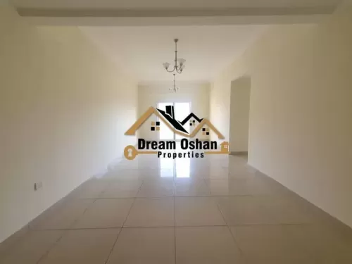 Residential Ready Property 3 Bedrooms U/F Apartment  for rent in Dubai #53881 - 1  image 