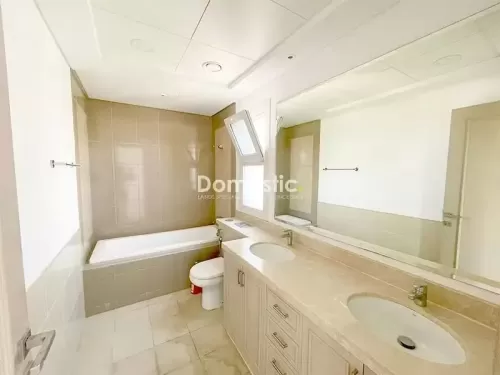 Residential Ready Property 3 Bedrooms U/F Standalone Villa  for rent in Dubai #54046 - 1  image 