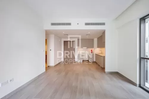 Residential Ready Property 1 Bedroom U/F Apartment  for rent in Dubai #54089 - 1  image 