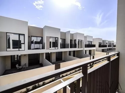 Residential Ready Property 3 Bedrooms U/F Townhouse  for sale in Dubai #55071 - 1  image 