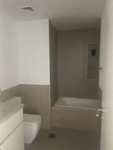 Résidentiel Propriété prête 1 chambre U / f Appartement  a louer au Dubai #55328 - 1  image 