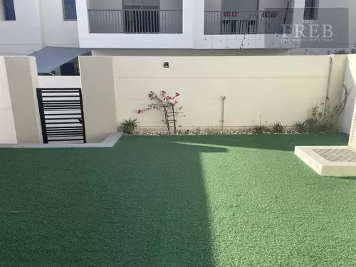 Résidentiel Propriété prête 3 chambres U / f Villa autonome  a louer au Dubai #55419 - 1  image 