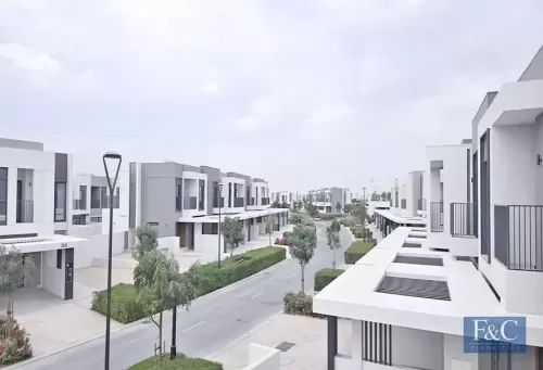 Residential Ready Property 4 Bedrooms F/F Townhouse  for rent in Dubai South , Dubai #56011 - 1  image 