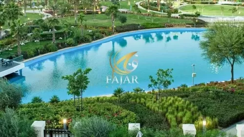 yerleşim Plan Dışı 4 Yatak Odası U/F şehir evi  satılık içinde Dubai #56516 - 1  image 