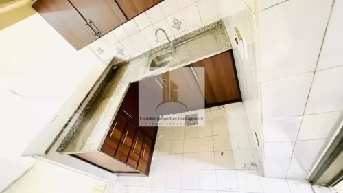 yerleşim Hazır Mülk 1 yatak odası U/F Apartman  kiralık içinde Abu Dabi #56636 - 1  image 