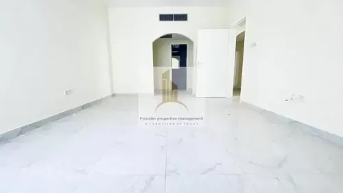 Residential Ready Property 4 Bedrooms U/F Apartment  for rent in Al Khalidiyah , Abu Dhabi #56649 - 1  image 