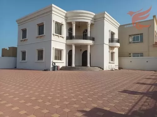 Résidentiel Propriété prête 5 chambres U / f Villa autonome  a louer au Dubai #56755 - 1  image 