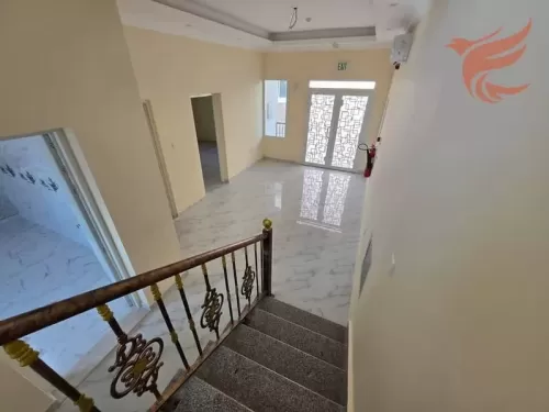 Résidentiel Propriété prête 4 chambres U / f Composé de villas  a louer au Dubai #56825 - 1  image 