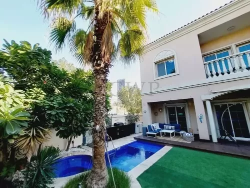 yerleşim Hazır Mülk 2 yatak odası U/F şehir evi  satılık içinde Dubai #56951 - 1  image 