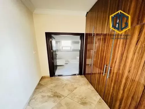 Residential Ready Property 5 Bedrooms U/F Standalone Villa  for rent in Al Warqa , Dubai #57251 - 1  image 