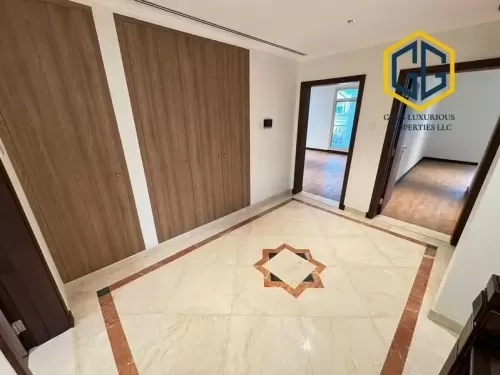 Residential Ready Property 4 Bedrooms U/F Standalone Villa  for rent in Dubai #57271 - 1  image 