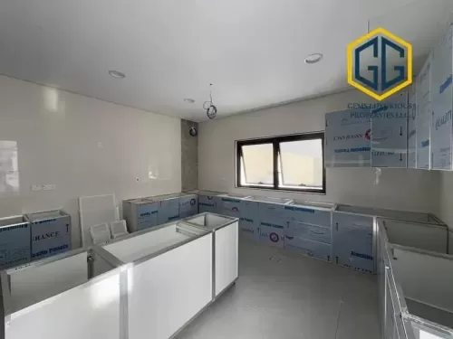 yerleşim Hazır Mülk 3 yatak odası U/F Müstakil Villa  kiralık içinde El Avir , Dubai #57286 - 1  image 