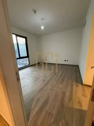 Résidentiel Propriété prête 5 chambres F / F Appartement  à vendre au Île de Yas , Abou Dhabi #57445 - 1  image 