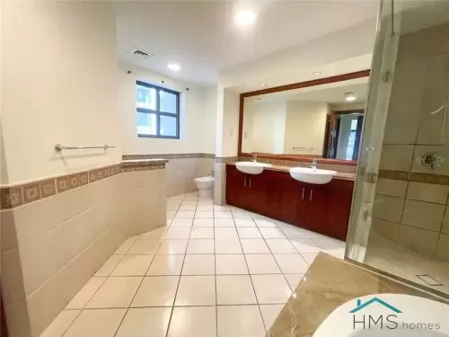 Residential Ready Property 2 Bedrooms U/F Apartment  for sale in Palm Jumeirah , Dubai #57759 - 1  image 