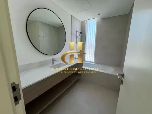 Residential Ready Property 3 Bedrooms U/F Apartment  for sale in Dubai #58127 - 1  image 