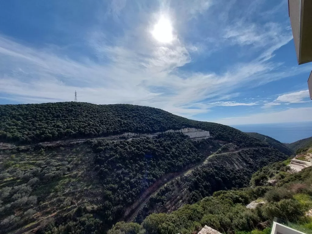 Κατοικητικός Έτοιμο ακίνητο 2 Υπνοδωμάτια U/F Διαμέρισμα  προς πώληση σε Μπατρούν #59496 - 2  image 