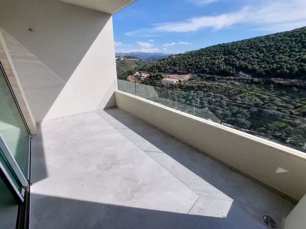 Κατοικητικός Έτοιμο ακίνητο 2 Υπνοδωμάτια U/F Διαμέρισμα  προς πώληση σε Μπατρούν #59496 - 4  image 