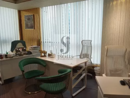Commercial Ready Property U/F Office  for rent in  Bur Dubai , Dubai #60322 - 1  image 
