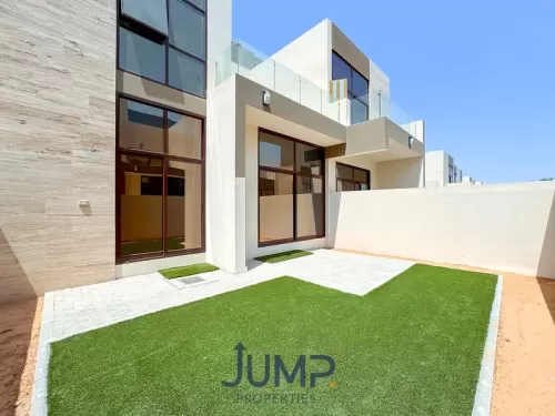 Résidentiel Propriété prête 4 chambres S / F Villa autonome  a louer au  Bur Dubaï , Dubai #60364 - 1  image 