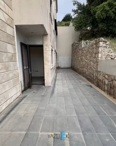 yerleşim Hazır Mülk 3 yatak odası U/F Apartman  satılık içinde Kfour , Kesrouan #60677 - 1  image 
